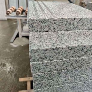 毕节芝麻白楼梯踏步