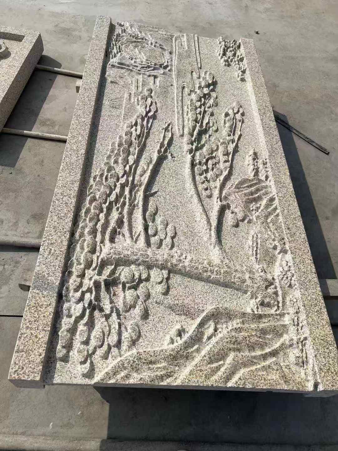 毕节黄金麻别墅雕刻版 别墅私人定制